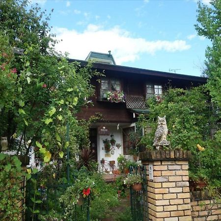 Pension Cocotte Такаяма Экстерьер фото